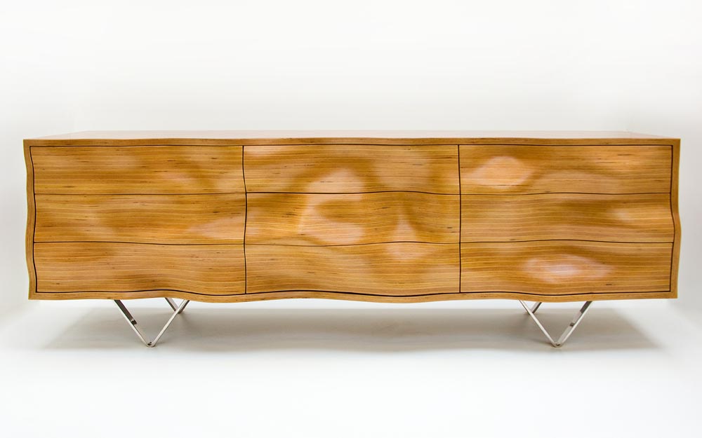 WAVY C1 Console © Peter Stern Furniture Design